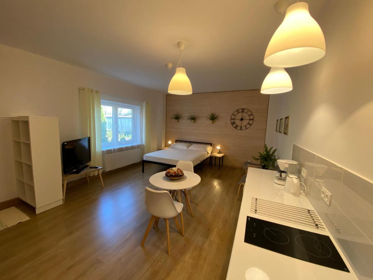 Mily Apartament Ustrzyki Dolne Exterior photo