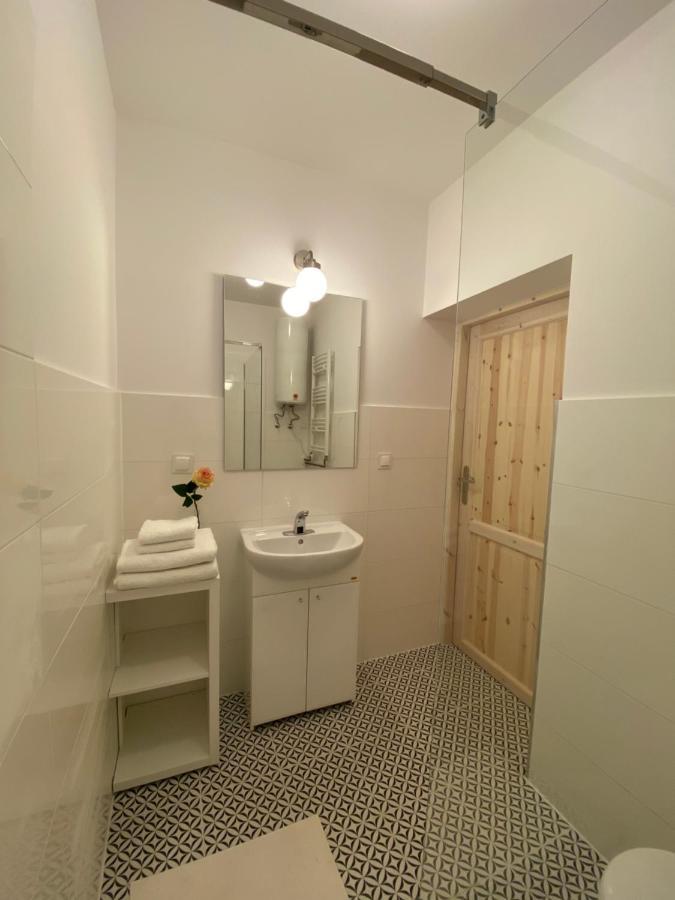 Mily Apartament Ustrzyki Dolne Exterior photo